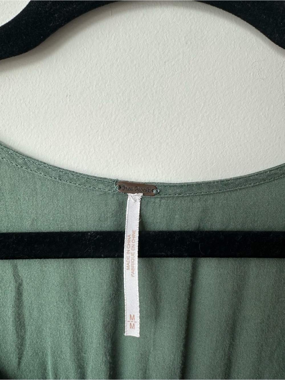 Free People Sage Green Button-Front V-Neck Tunic - Picture 2 of 3
